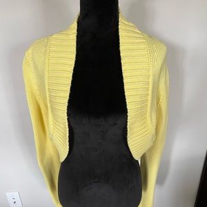 Lilly Pulitzer cover. Yellow